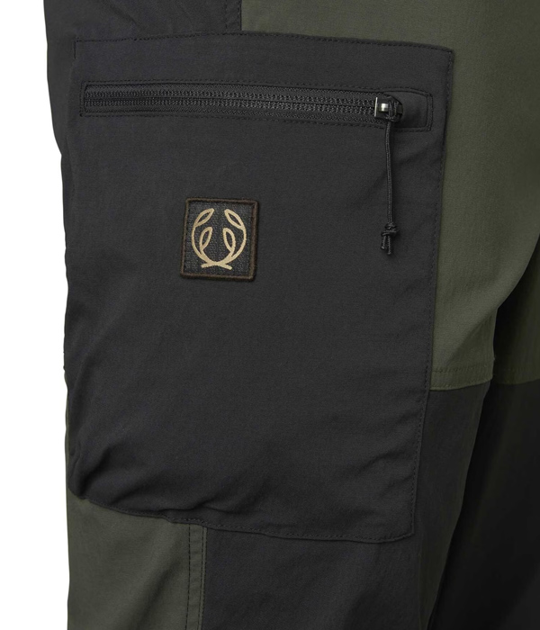 chevalier-delta-light-pants-midnight-pine_05