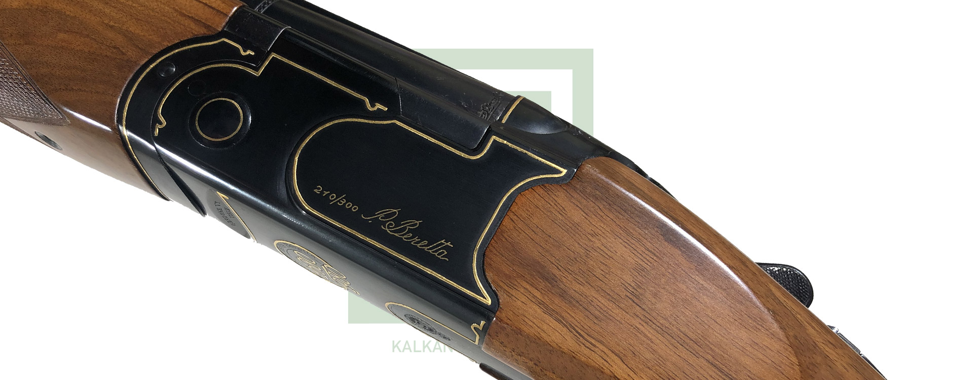 beretta-gold-black-tercentennial-metaheirismeno-super-pose-999-0931